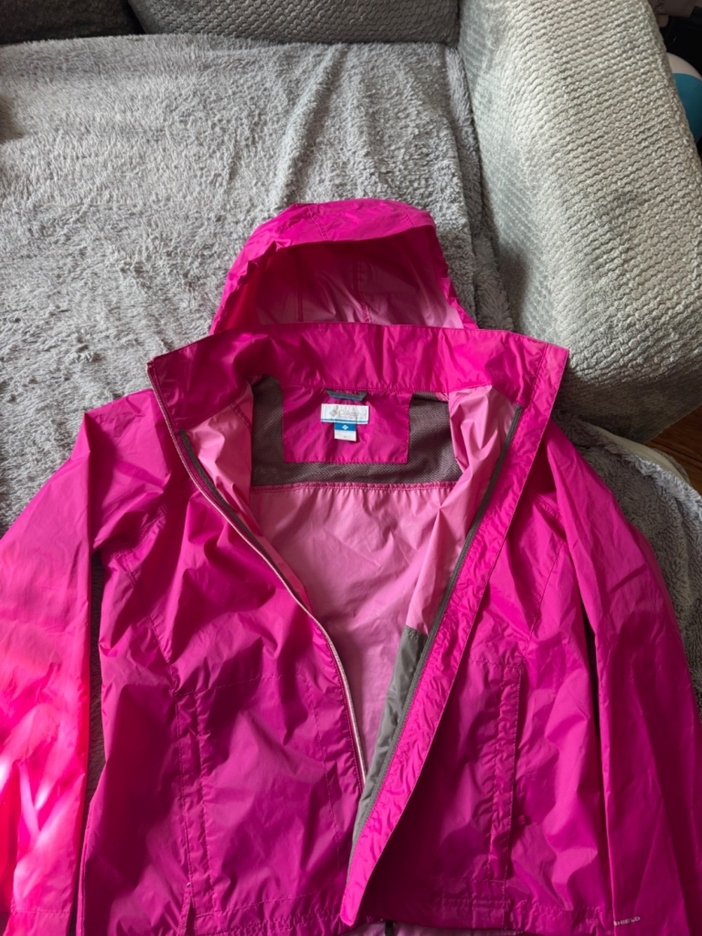 Columbia Switchback Lightweight Rain Jacket - Picture 3 of 3
